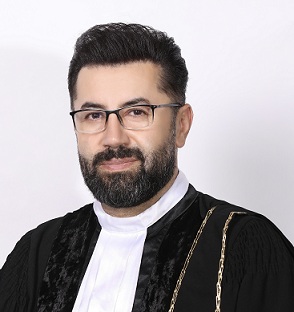 شهرام بی دردی وکیل پایه یک کانون وکلای دادگستری اردبیل